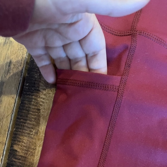 love Fitness Women's Size Small Elite Pocket Leggings Purple size medium - Picture 4 of 8